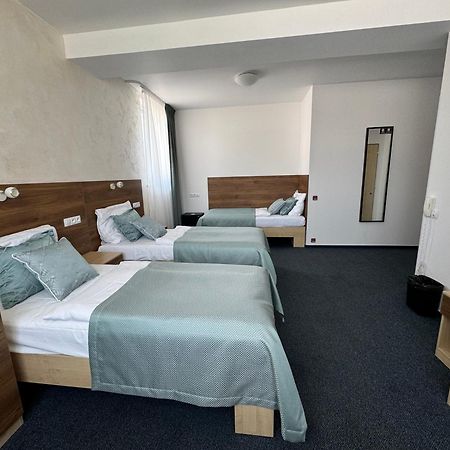 Sport Hotel Sletiste Kladno Exterior photo