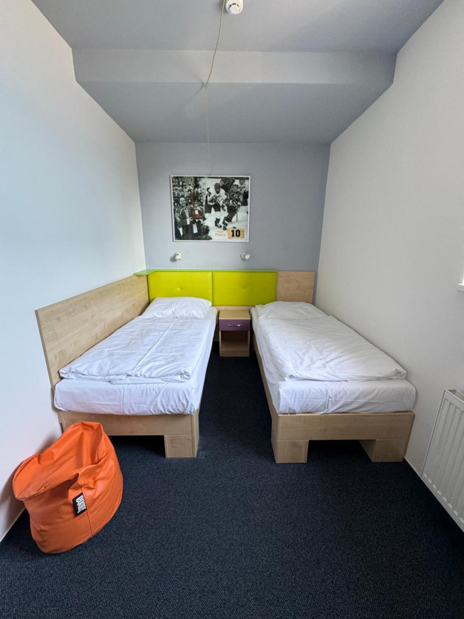Sport Hotel Sletiste Kladno Exterior photo
