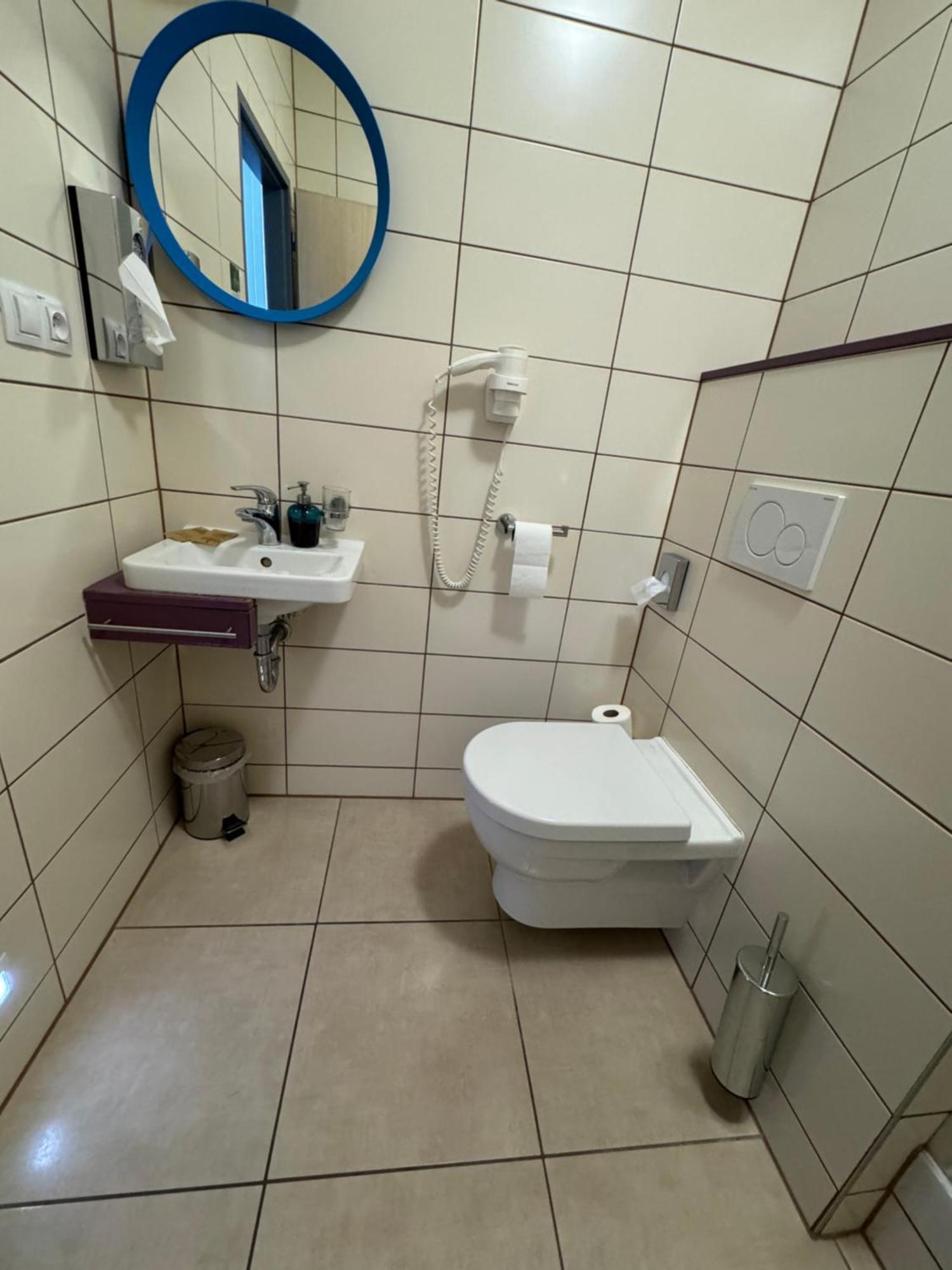 Sport Hotel Sletiste Kladno Exterior photo