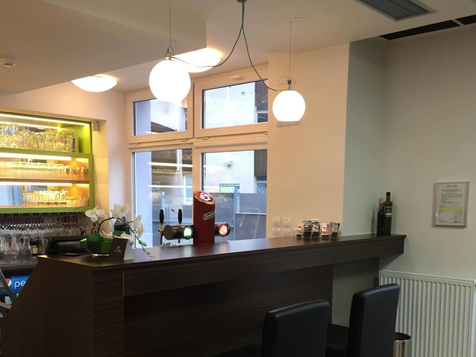 Sport Hotel Sletiste Kladno Exterior photo